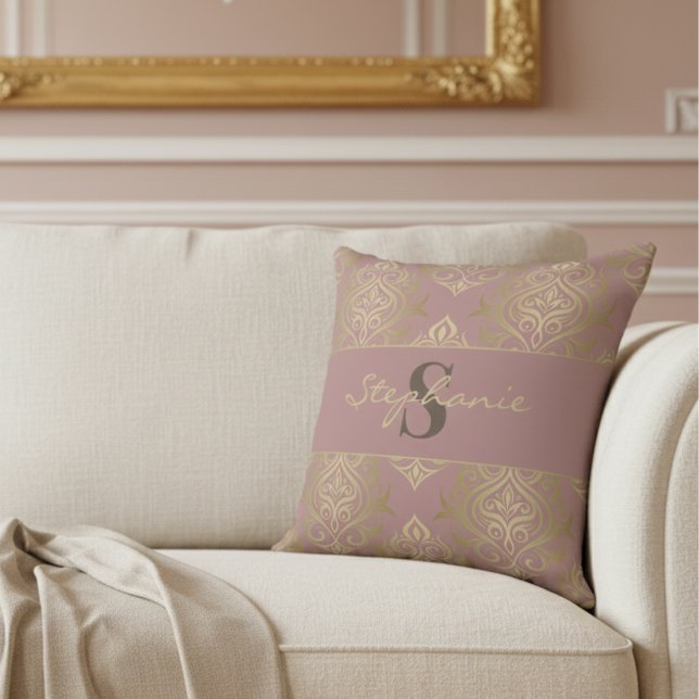 Moderne  Mauve en gouden damast monogram Kussen (Creator heeft geüpload)