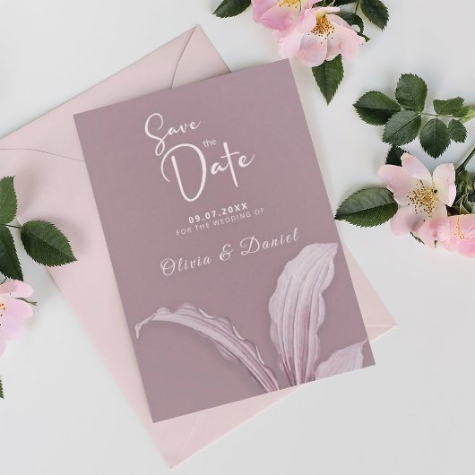 Moderne Mauve Minimal Leaf Wedding Save the Date Kaart