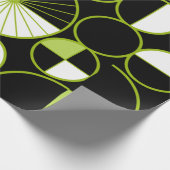 Moderne mediane cirkels Halves Black Chartreuse Cadeaupapier (Hoek)