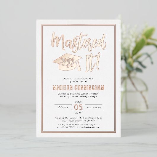 Moderne Meester Behaalde Het Afstuderen Aan De Mas Folie Uitnodiging (Staand Voorkant)
