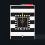 Moderne Menorah Shabbat Shalom Kaart<br><div class="desc">Deze opvallend stijlvolle kaart is voorzien van een moderne,  kleurrijke menora over gedurfde zwart-witte strepen. Interieur kaart begrensd en gecoördineerd voor uw schrijfplezier en zegt,  "Shabbat Shalom". ~ Karyn</div>