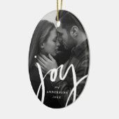 Moderne met de hand gebriefte Joy Photo Holiday Keramisch Ornament (Links)