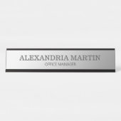 Moderne Metallic Minimal Silver Functietitel Naam Bureau Naambordje (Voorkant)