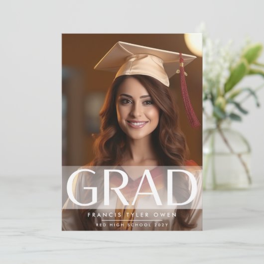 Moderne middelbare school in Stripe AFSTUDEERDER | Aankondiging (Staand voorkant)