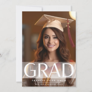 Moderne middelbare school in Stripe AFSTUDEERDER   Aankondiging