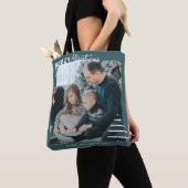 Moderne minieme groene kerstboompijn met prettig k tote bag (Dichtbij)