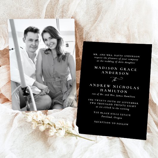 Moderne minieme zwarte en witte fotobruiloft kaart