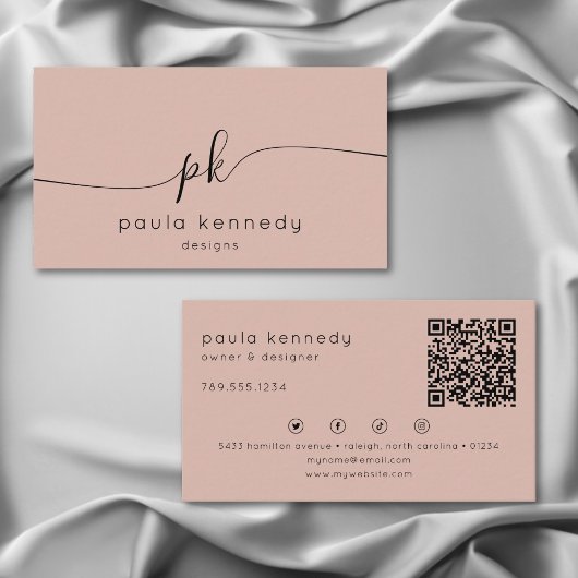 Moderne minimaal elegante Blush Monogram QR-code Visitekaartje