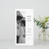 Moderne Minimaal Foto Booth Save the Date Kaart. (Staand voorkant)