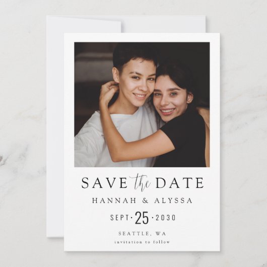 Moderne Minimaal Foto LGBTQ Trouwkaart Datum Bespa Save The Date (Voorkant)