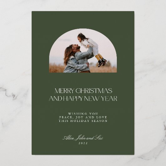 Moderne Minimaal Groene Boog 2 Foto Prettig Kerstf Folie Feestdagenkaart (Achterkant)