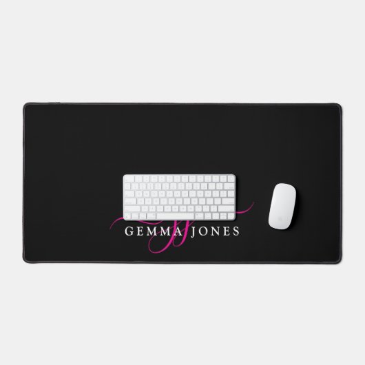 Moderne Minimaal Roze Script Monogram Bureaumat (Keyboard & Muis)