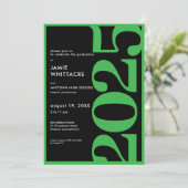 Moderne Minimal Green Typography Graduation Party Kaart (Staand voorkant)