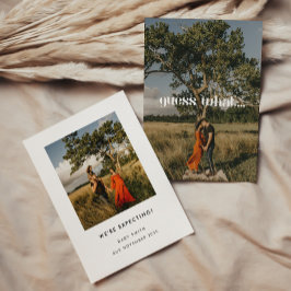 Moderne Minimal 'Guess What' 2 Fotozwangerschap Aankondiging