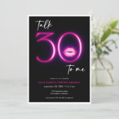 Moderne Minimal Neon Pink Lips Talk Dertig Verjaar Kaart (Staand voorkant)