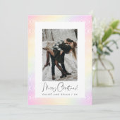 Moderne Minimal Pastel Wavy Guilloché Paar Foto Feestdagenkaart (Staand voorkant)