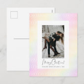 Moderne Minimal Pastel Wavy Guilloché Paar Foto Feestdagenkaart (Voorkant / Achterkant)