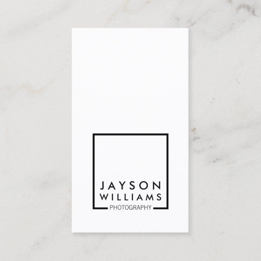 Moderne Minimal Photographer Square Logo Visitekaartje (Voorkant)
