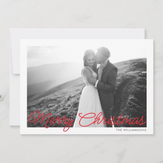 Moderne Minimal Red Script Kerst bruiloft foto Feestdagenkaart (Voorkant)