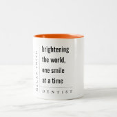 Moderne Minimal Simple Bold Tandarts Gift Tweekleurige Koffiemok (Center)