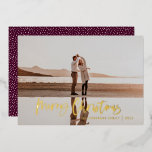 Moderne, minimale 1 foto-burgundy Kerstmis Folie Feestdagenkaart<br><div class="desc">Vrolijk kerstfeest moderne 1 fotokerstkaart. Moderne,  zwarte,  glanzende en witte feestdagen. De tekst van het manuscript met een moderne rand. Met de hand geschilderde polka stip spotty backer. Verander de backerkleur om aan te passen.</div>