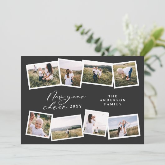 Moderne minimale acht foto's nieuw jaar zwarte fam feestdagenkaart (Staand voorkant)