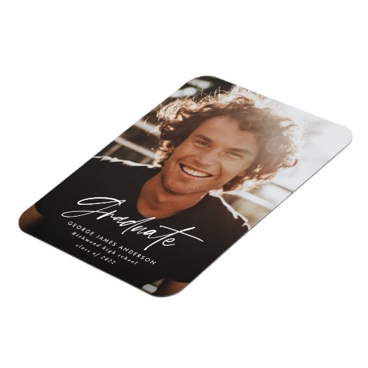 Moderne minimale afstuderen magnenet voor scriptty magneet (Linkerzijde)