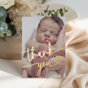 Moderne Minimale Baby Foto Bedankt Script Hart Folie Feestdagenkaart
