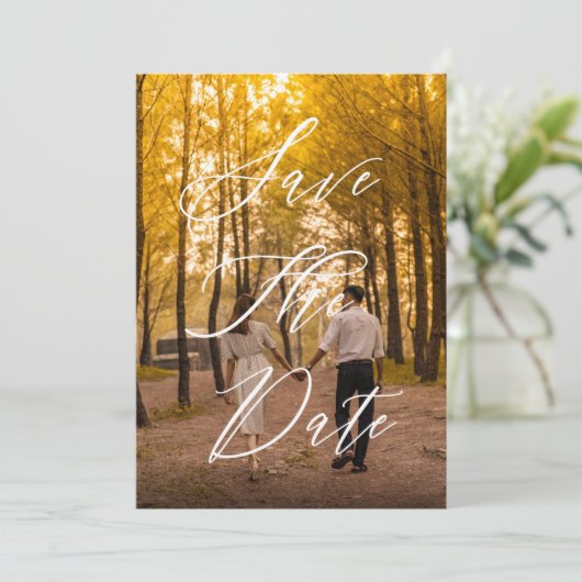 Moderne, minimale beheerfoto voor script save the date (Staand voorkant)