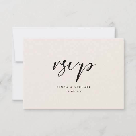 Moderne minimale Beige Script bruiloft RSVP Kaartje (Voorkant)