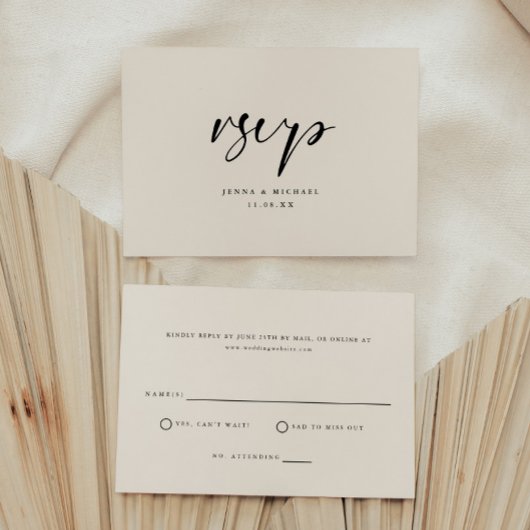 Moderne minimale Beige Script bruiloft RSVP Kaartje