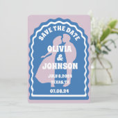 Moderne minimale blauwe retro golvende boog vet da save the date (Staand voorkant)