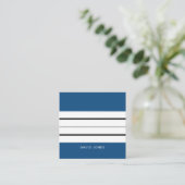 Moderne, minimale blauwe strepen vierkante visitekaartje (Staand voorkant)