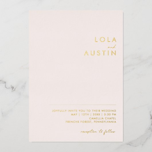 Moderne minimale blush en gouden Casual bruiloft e Folie Uitnodiging (Voorkant)