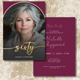 Moderne minimale Bourgondische boog 60e verjaardag Folie Uitnodiging