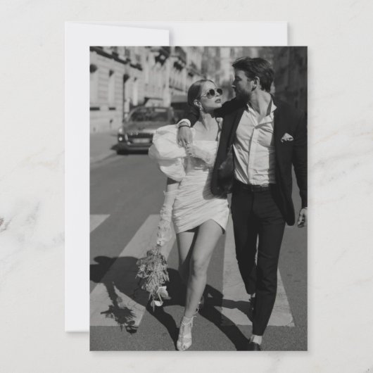 Moderne minimale bruiloft met fotouitnodiging kaart (Achterkant)