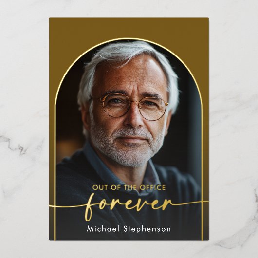 Moderne minimale bruine pensioenpartij folie uitnodiging (Voorkant)