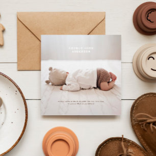 Moderne minimale chique typografie eenvoudige mult aankondiging