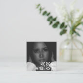 Moderne, minimale, eenvoudige professionele foto vierkante visitekaartje (Staand voorkant)