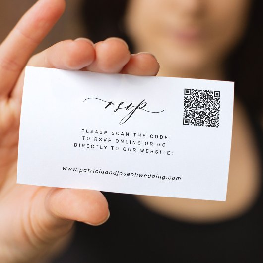 Moderne minimale eenvoudige QR-code bruiloft RSVP Informatiekaartje