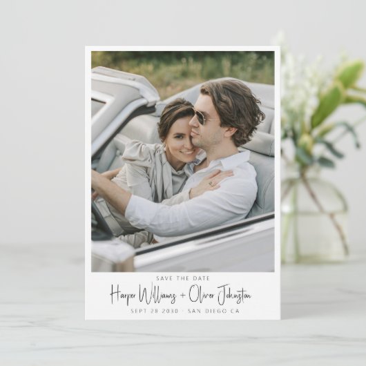Moderne minimale foto bruiloft Save the Date Kaart (Staand voorkant)