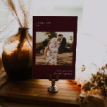 Moderne minimale foto | Kaart met tabelnummer<br><div class="desc">Met uw eigen foto's: denk aan engagmentfoto's, foto's uit de kindertijd, relatie foto's. Deze kaarten van het lijstaantal zijn een unieke manier om uw favoriete foto's te tonen. De aantallen van de lijst verbeteren de blik van uw tafelblad en zetten de het beëindigen aanraking op uw speciale dag. De gepersonaliseerde...</div>