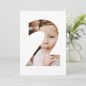 Moderne minimale foto nummer twee tweede verjaarda kaart (Staand voorkant)