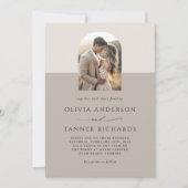 Moderne Minimale Fotoboog Elegante Neutrale Huweli Kaart (Voorkant)