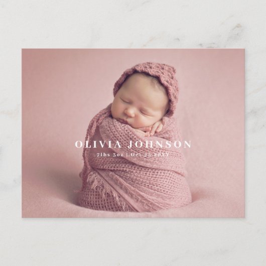 Moderne minimale geboorteaankondiging van Baby Briefkaart (Voorkant)