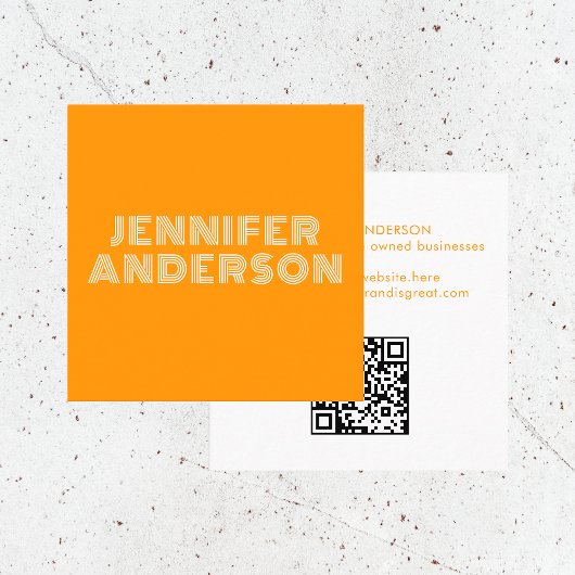 Moderne minimale gele typografie Aangepaste QR-cod Vierkante Visitekaartje