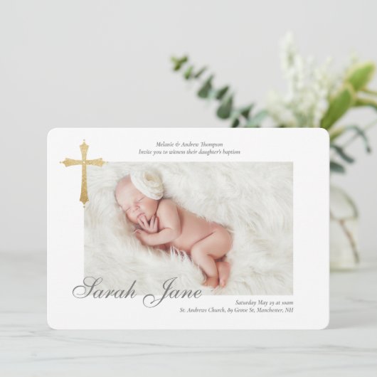 Moderne, minimale Gold Cross Baby Photo Baptisme Kaart (Staand voorkant)
