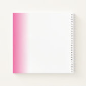 Moderne minimale gradiëntroze witte make-up & haar notitieboek (Achterkant)