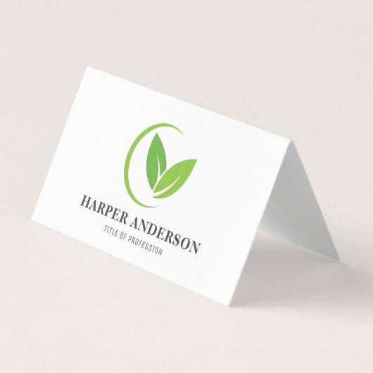 Moderne minimale groene eco-professional visitekaartje (Voorkant)