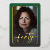 Moderne minimale groene foto veertigste verjaardag folie uitnodiging (Voorkant)